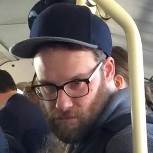 Meet your Posher, Eli